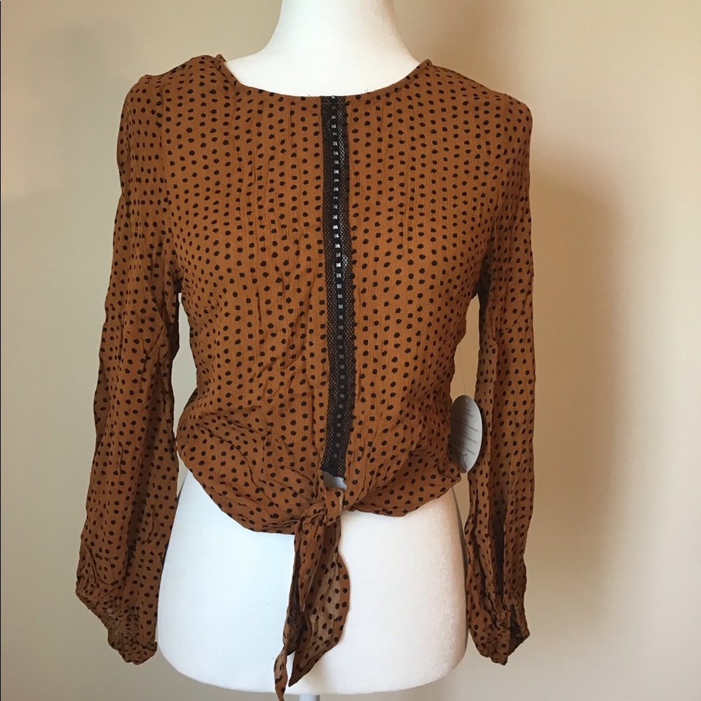 Buckle blouse